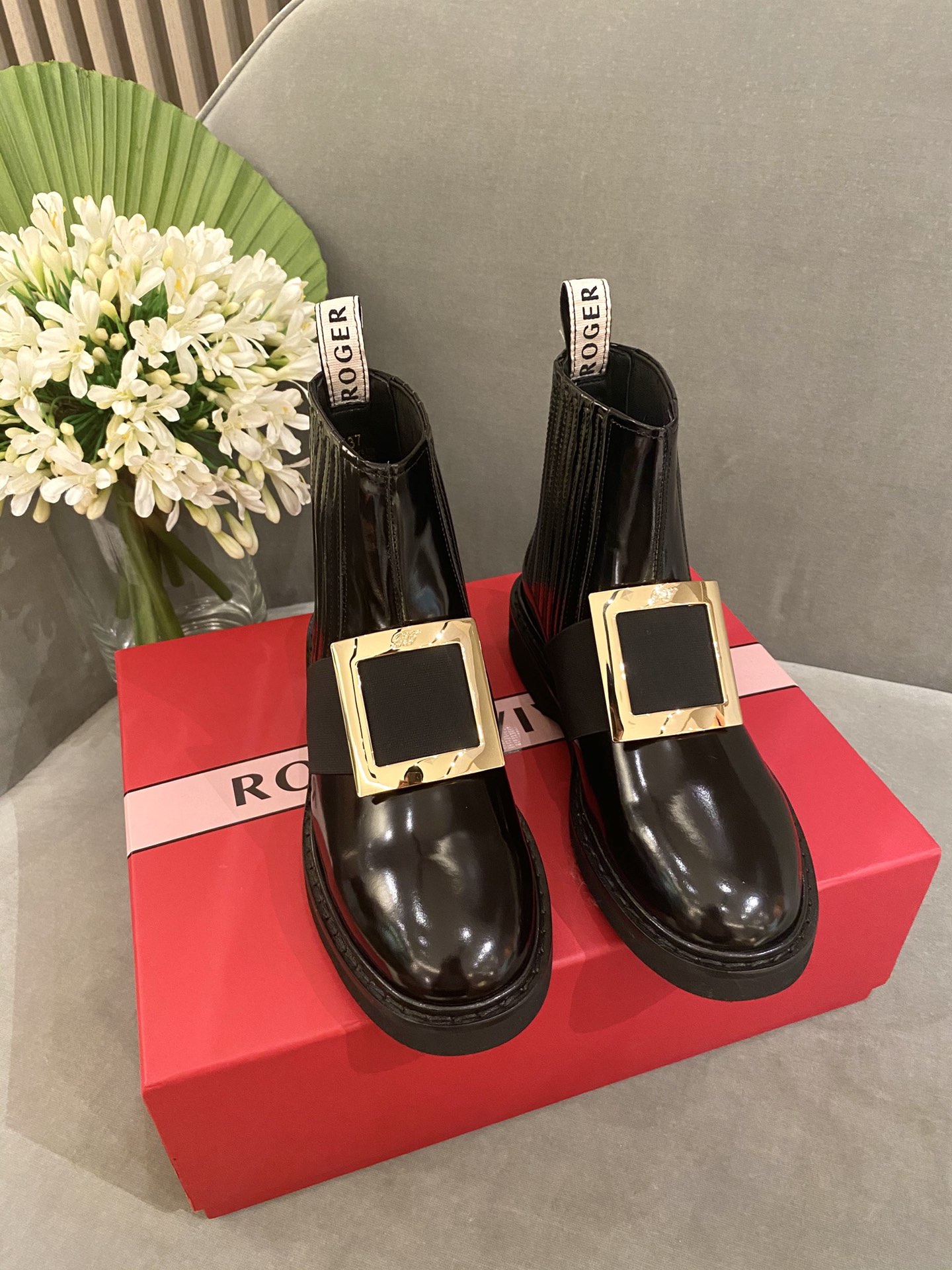 Women's high heels